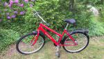 Röd fin cykel 26 tum, 7 växlar